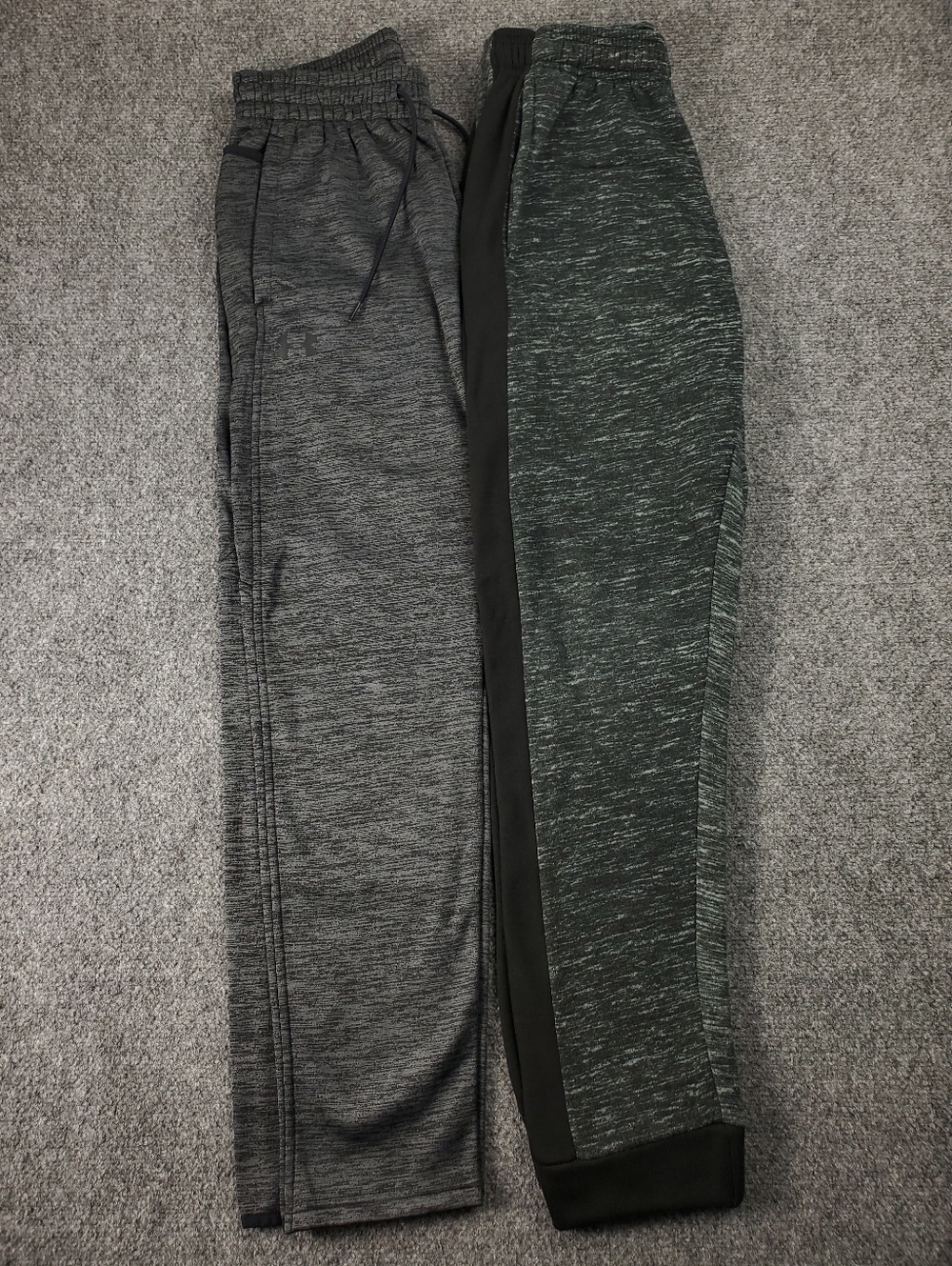 Under Armour Sweatpants Medium Lot Of 2 Loose Fit Joggers Athletic Drawstring